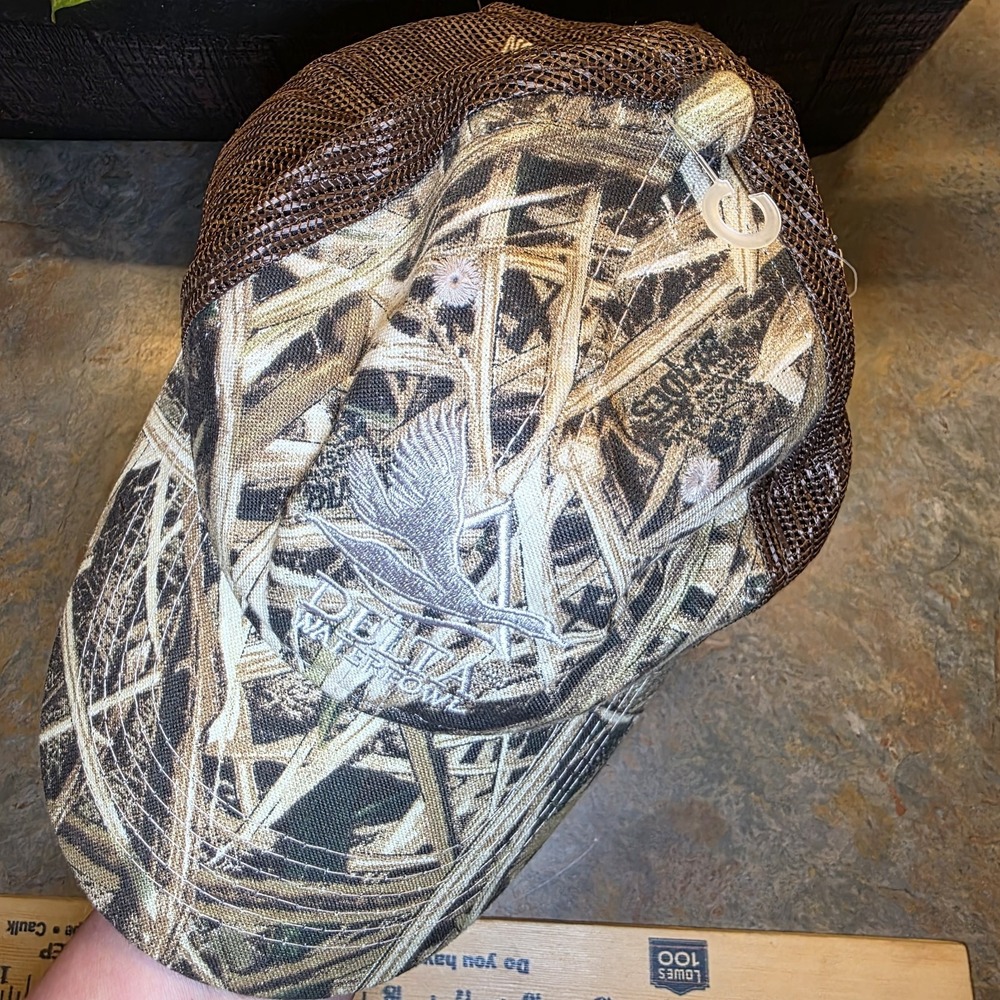 Delta Waterfowl Foundation Camoflauge Mesh Back Strapback Hat Cap NWT Mossy Oak